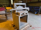 CHALLANGE MACHINERY PAPER CUTTER