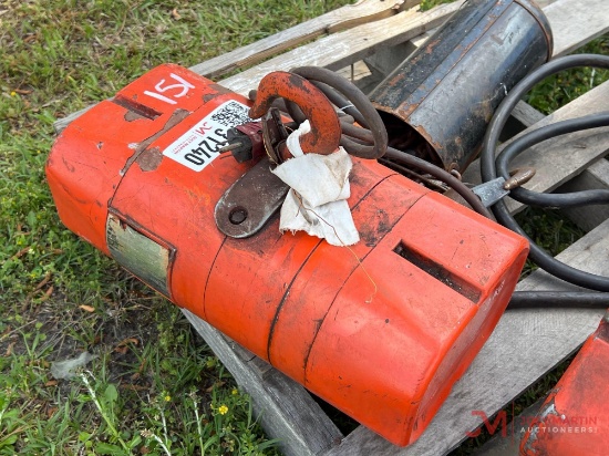 CM VALUSTAR 1/2 TON ELECTRIC HOIST