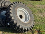 (1) UNUSED TITAN CONTRACTOR-T TIRE