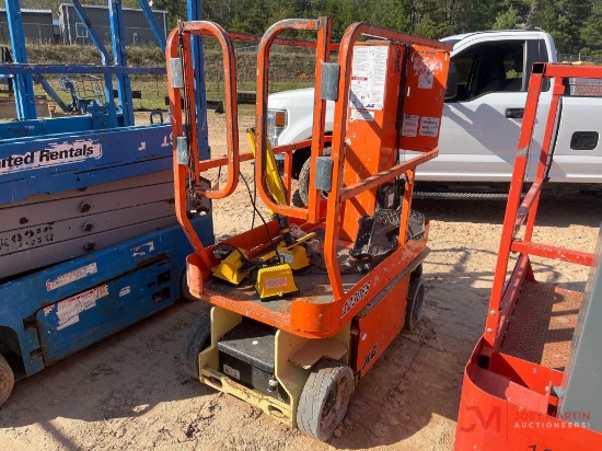 2019 JLG 1230ES DRIVEABLE VERTICLE MAST LIFT