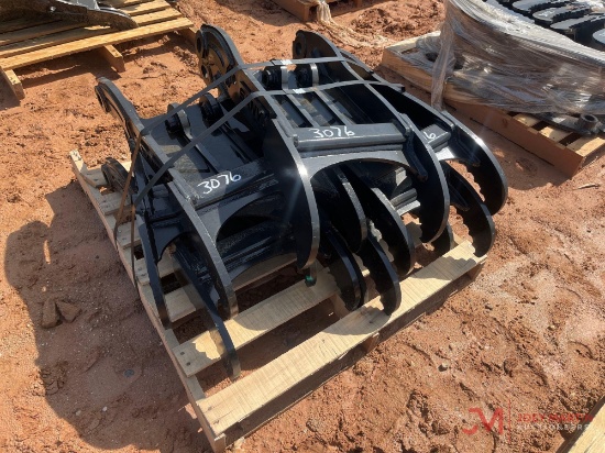 (7) SANY 2 FINGER EXCAVATOR THUMBS