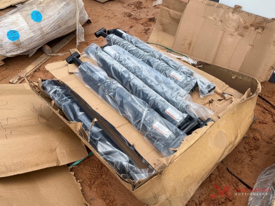 APPROX 25 NEW HYDRAULIC CYLINDERS