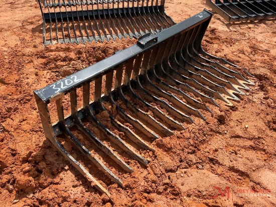 NEW/UNUSED 76" ROCK BUCKET