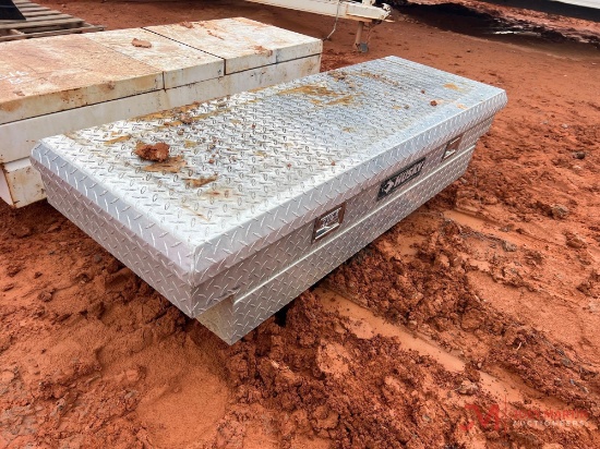 HUSKY ALUMINUM TOOL BOX