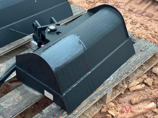UNUSED 24" MINI EXCAVATOR CLEANOUT BUCKET