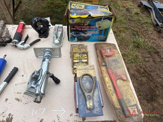 PINTLE HITCH, TRAILER JACK, TONGUE COUPLER, LUG NUTS, SUPER COILS