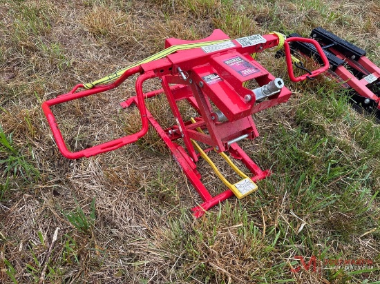 HUSKEE LAWN MOWER LIFT