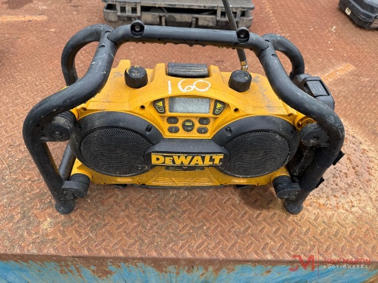DEWALT RADIO