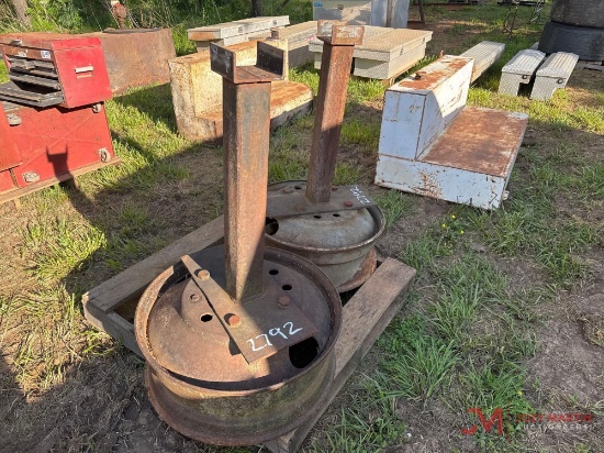 (2) METAL STANDS