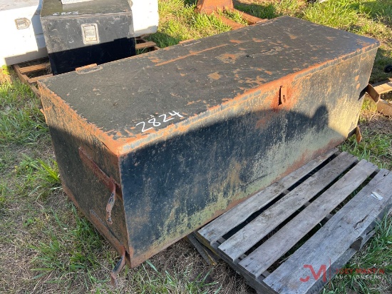 BLACK METAL TOOLBOX
