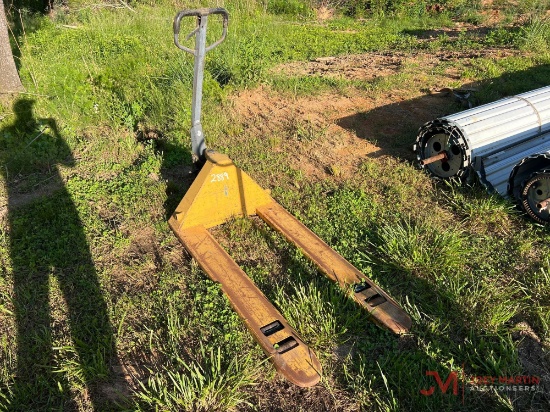 ROLLING PALLET JACK