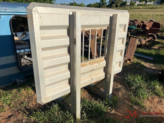 ALUMINUM HEADACHE RACK
