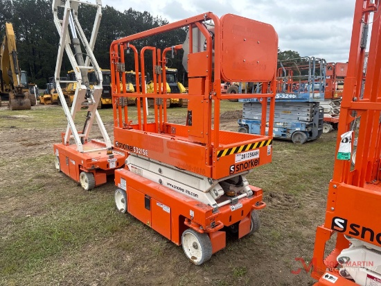 2021 SNORKEL S3215E ELECTRIC SCISSOR LIFT