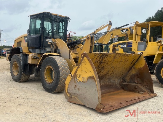 2018 CAT 926M RUBBER TIRE LOADER