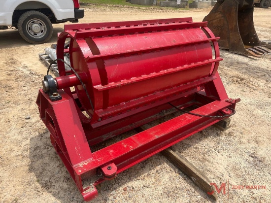 58" ROLLER CHOPPER EXCAVATOR ATTACHMENT(RED)