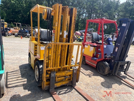 ALLIS CHALMERS 50 PS STRAIGHT MAST FORKLIFT