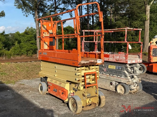 2018 JLG 2632ES SCISSOR LIFT