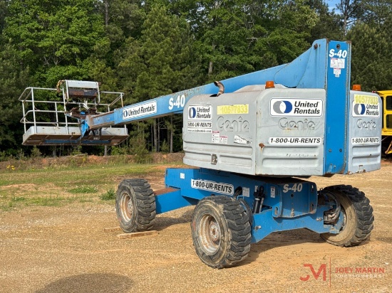 2017 GENIE S-40 BOOM LIFT