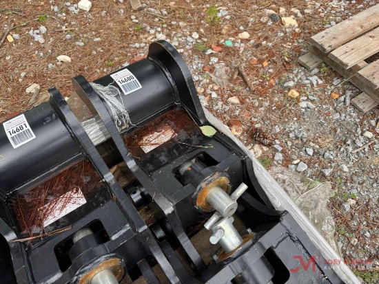 (1) UNUSED EXCAVATOR COUPLER