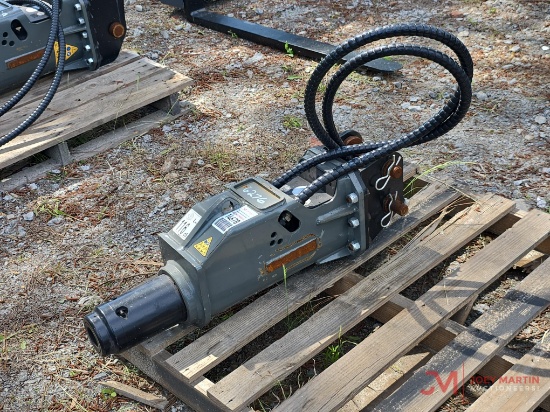 UNUSED HYDRAULIC HAMMER / BREAKER EXCAVATOR ATTACHMENT