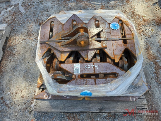 PALLET OF UNUSED EXCAVATOR THUMB BACKING PLATES