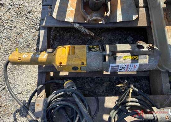 DEWALT DW124 ELECTRIC 1/2" RIGHT ANGLE DRILL