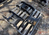 (3) UNUSED TAKEUCHI 2 FINGER EXCAVATOR THUMBS