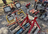 CONTENTS OF PALLET, SHOP LIGHTS & PIPE STANDS