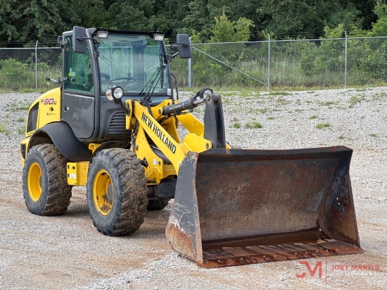 NEW HOLLAND W80C RUBBER TIRE LOADER