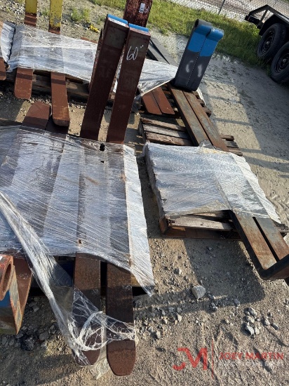 SET OF (2) TELEHANDLER FORKS