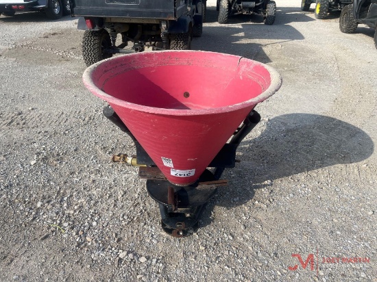 350 LB CAPACITY FERTILIZER SPREADER AND SEEDER