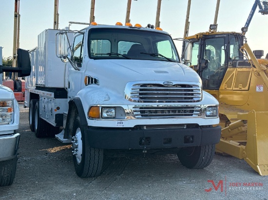 STERLING ACTERRA FUEL & LUBETRUCK