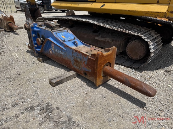 FURKAWA HYDRAULIC HAMMER/BREAKER W/ BIT