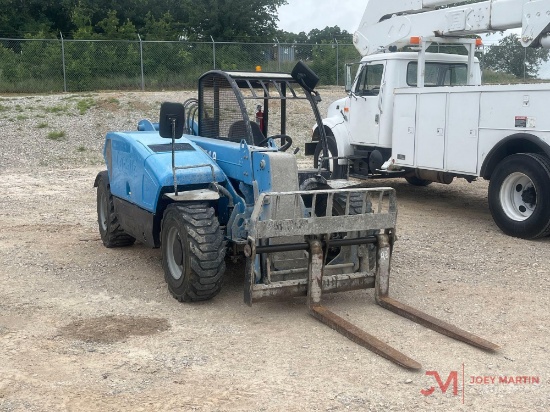 2017 GENIE GTH-5519 TELEHANDLER