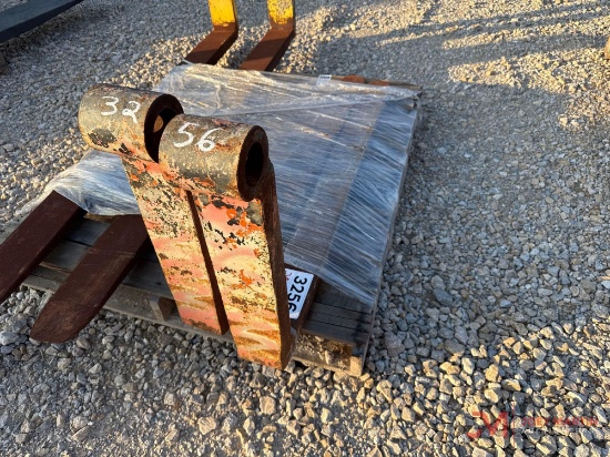 SET OF (2) TELEHANDLER FORKS