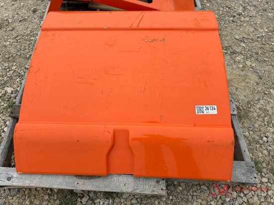 JLG EQUIPMENT HOOD