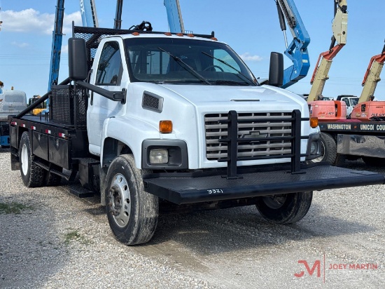 2003 CHEVY KODIAK ROUSTABOUT TRUCK