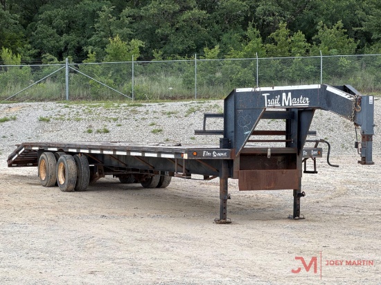 TRAIL MASTER 30FT GOOSENECK TRAILER