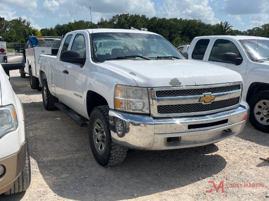 2013CHEVEROLET SILVERADO PICKUP TRUCK