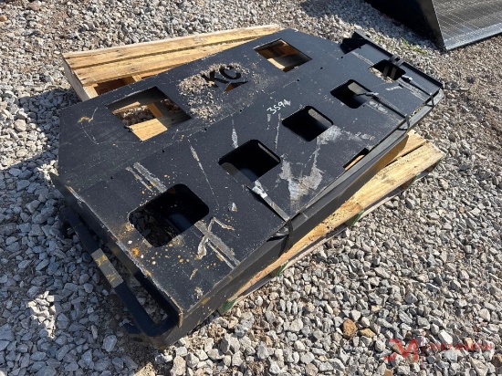 NEW 42" FORKS SKID STEER ATTACHMENT W/ 5' WIDE BACKING FRAME