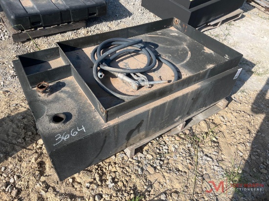 AUX. FUEL TANK