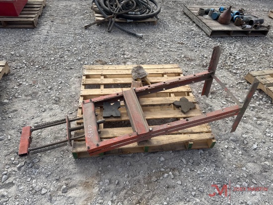 CONTENTS OF PALLET: SHOP PRESS & EXCAVATOR TEETH