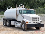 1999 INTERNATIONAL 8100 WATER TRUCK