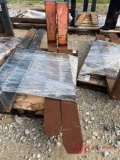 SET OF (2) FORKLIFT FORKS