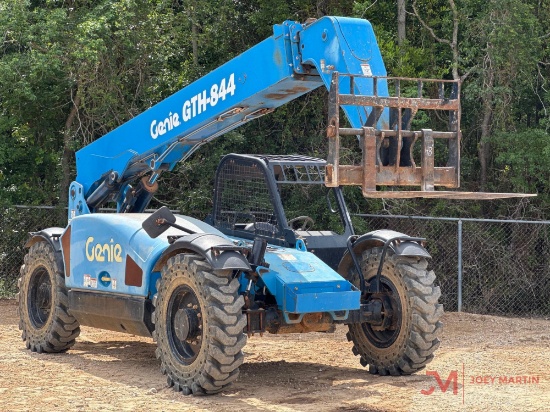 2019 GENIE GTH844 TELEHANDLER