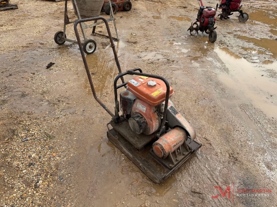 MULTI QUIP GAS POWERED PLATE TAMP
