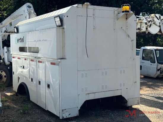 ENCLOSED TRUCK SERVICE BED