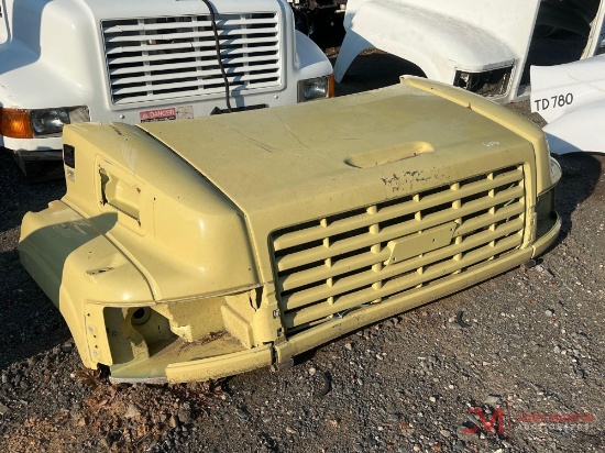 GMC 5500 TRUCK HOOD