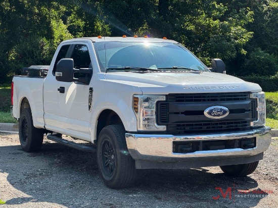 2019 FORD F-250 XL SUPER DUTY PICKUP TRUCK,