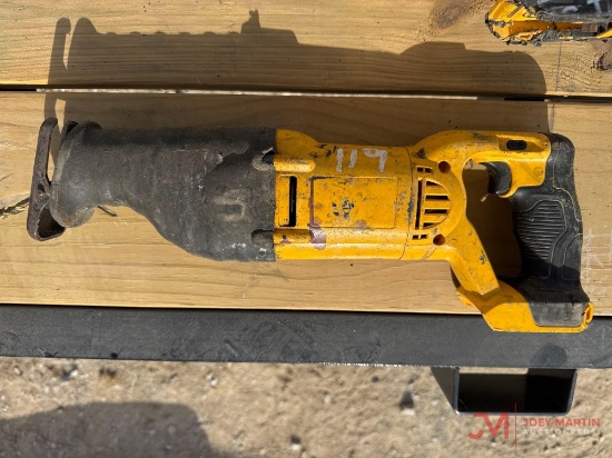 DEWALT20V CORDLESS RECIPROCATING SAW